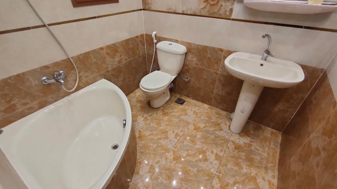عباس العقاد سوبر لوكس 702 للعائلات فقط *